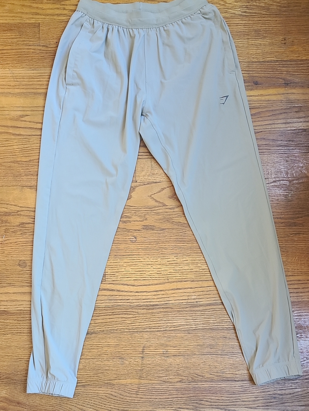 Gymshark Women's Joggers in Light Gray